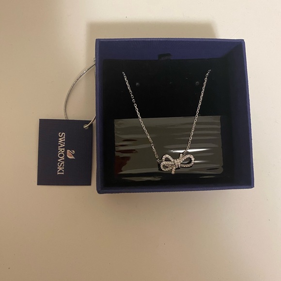Swarovski necklace brand new with tags - Picture 2 of 4